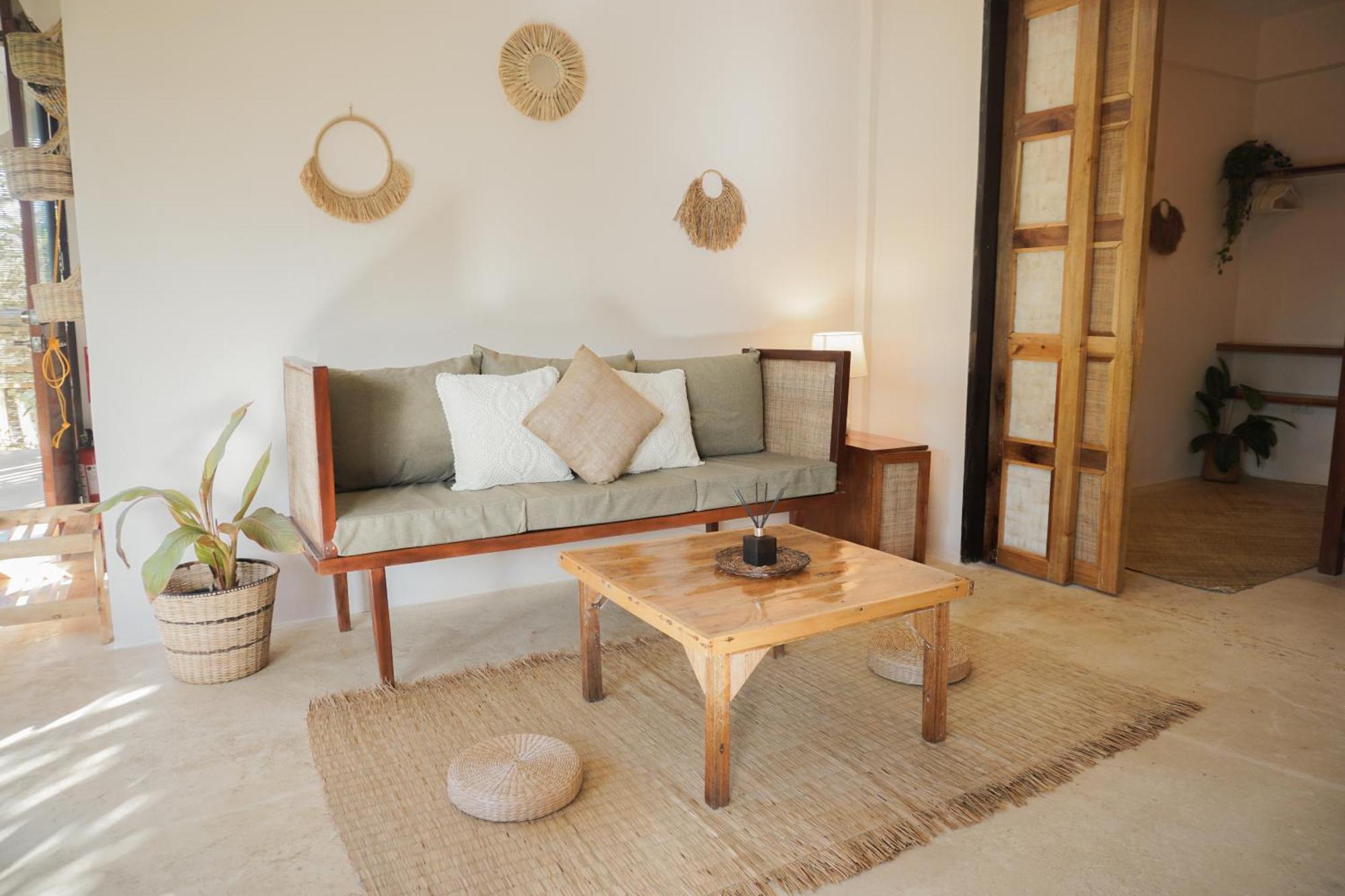 Greenhouse Siargao Roadside Boutique Apartments General Luna  Eksteriør billede