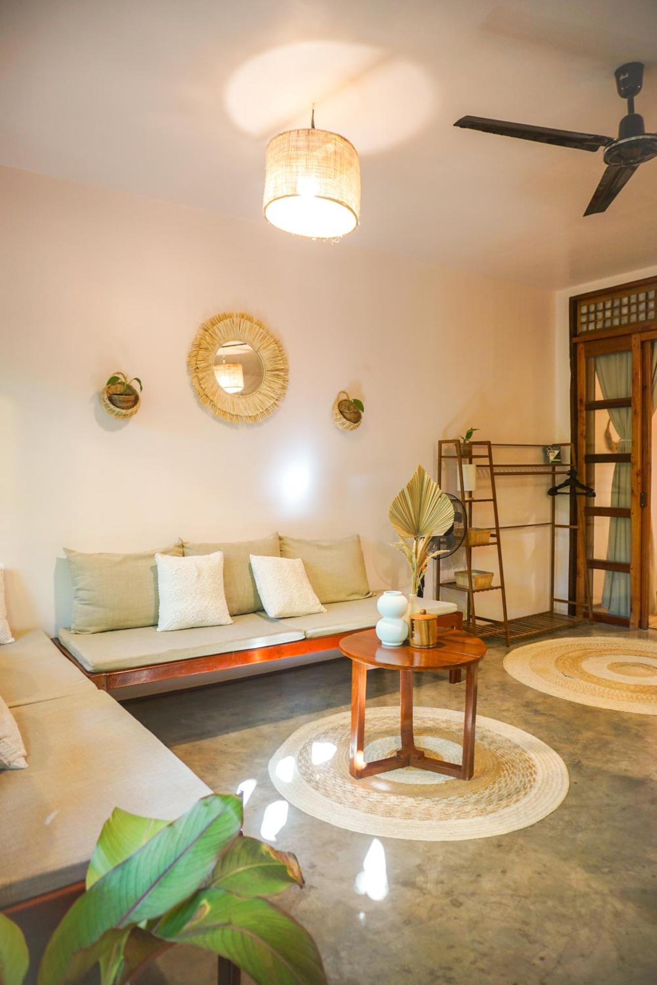 Greenhouse Siargao Roadside Boutique Apartments General Luna  Eksteriør billede